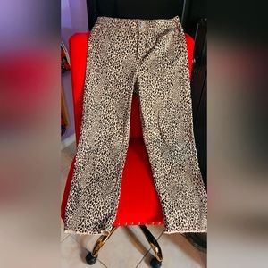 Trendy leopard print high-waist straight leg jeans Pre-owned  Like New Size 10